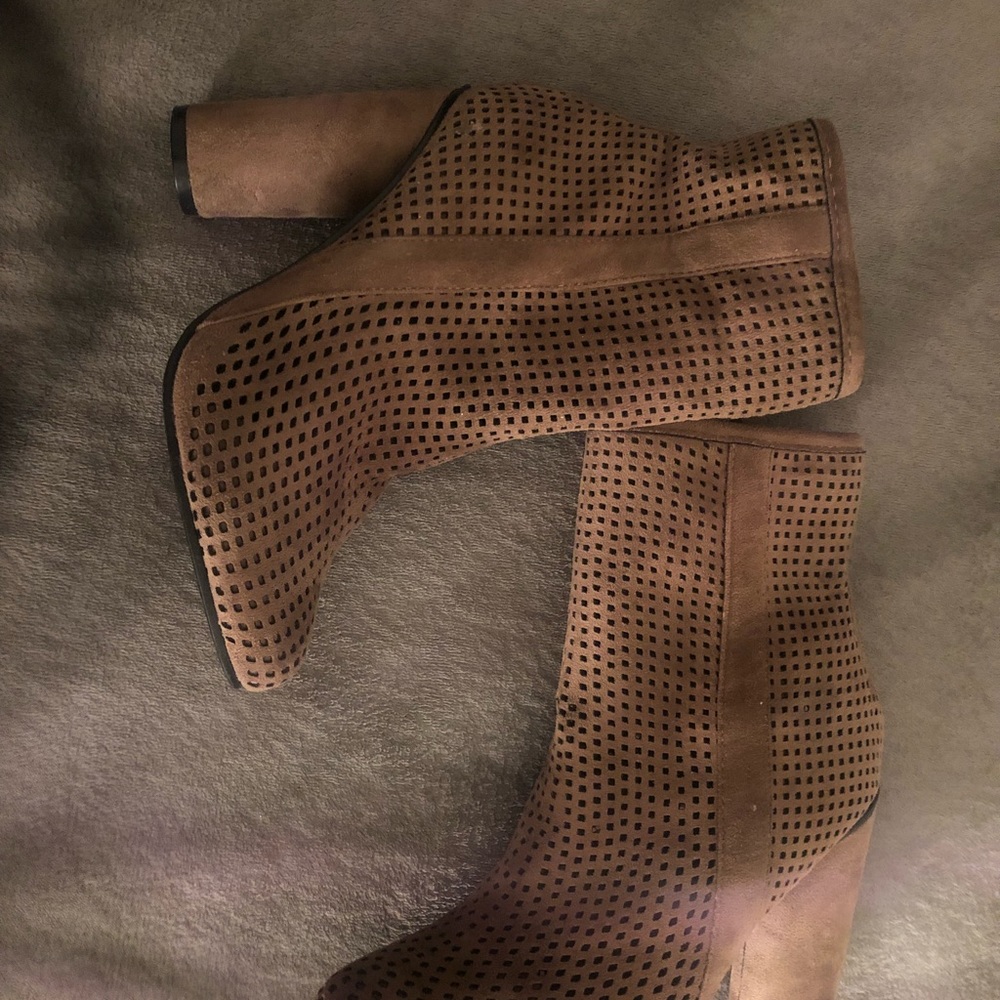 Cute Suede Boots